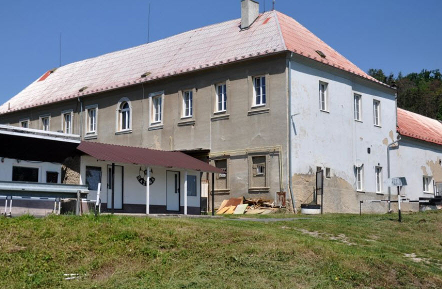 Zámek Sazená, Czech Republic (Czechia)